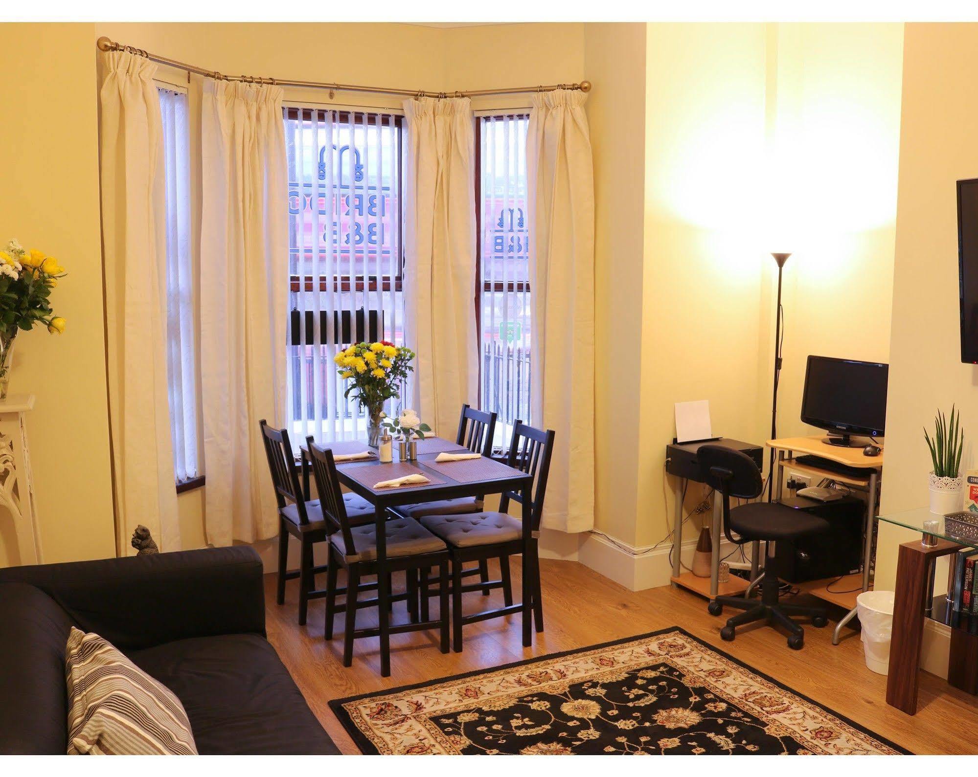 Bridge B&B Londonderry Esterno foto